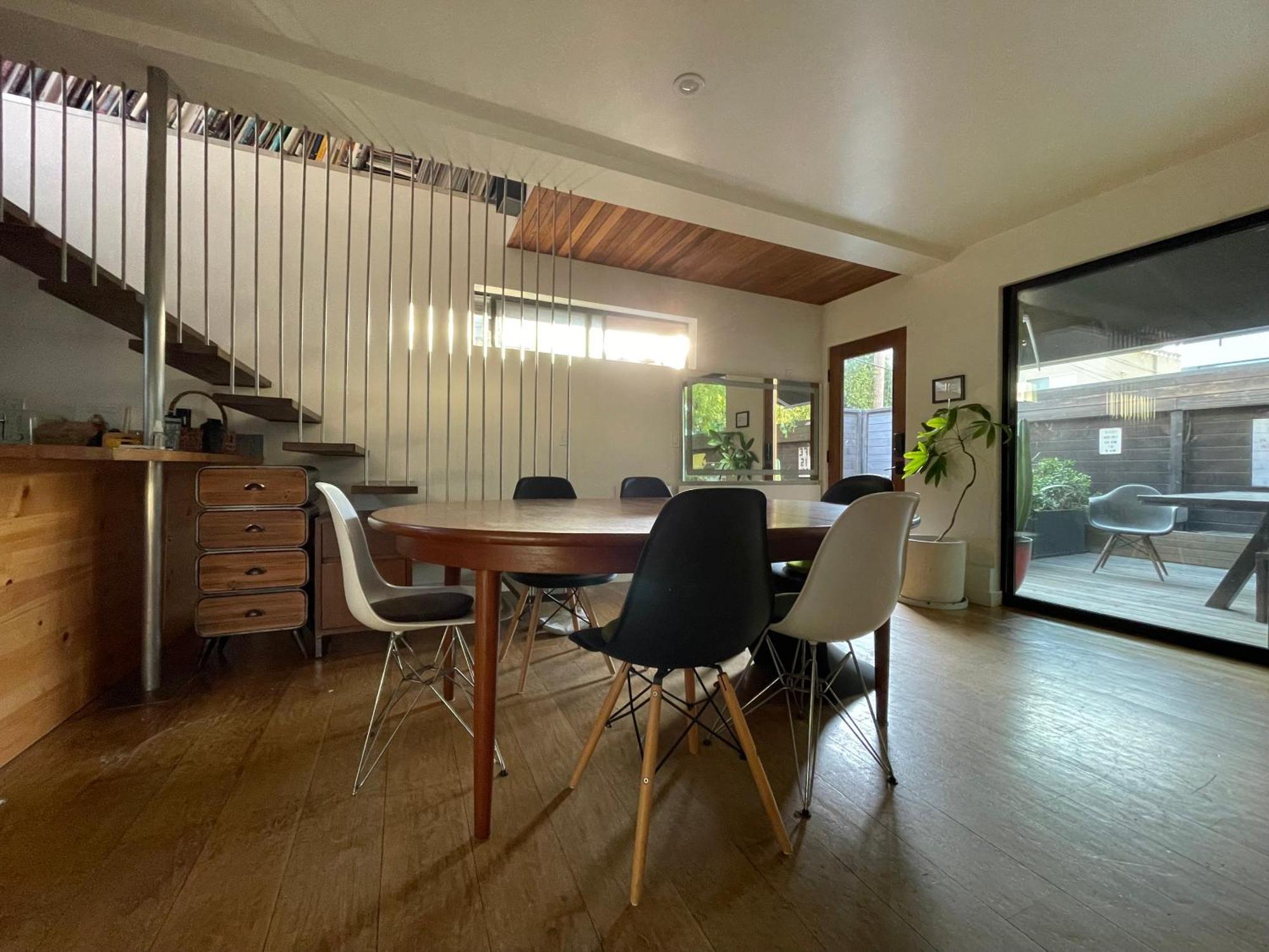 Venice Beach Studio With Large Private Patio Steps To The Beach Λος Άντζελες Εξωτερικό φωτογραφία